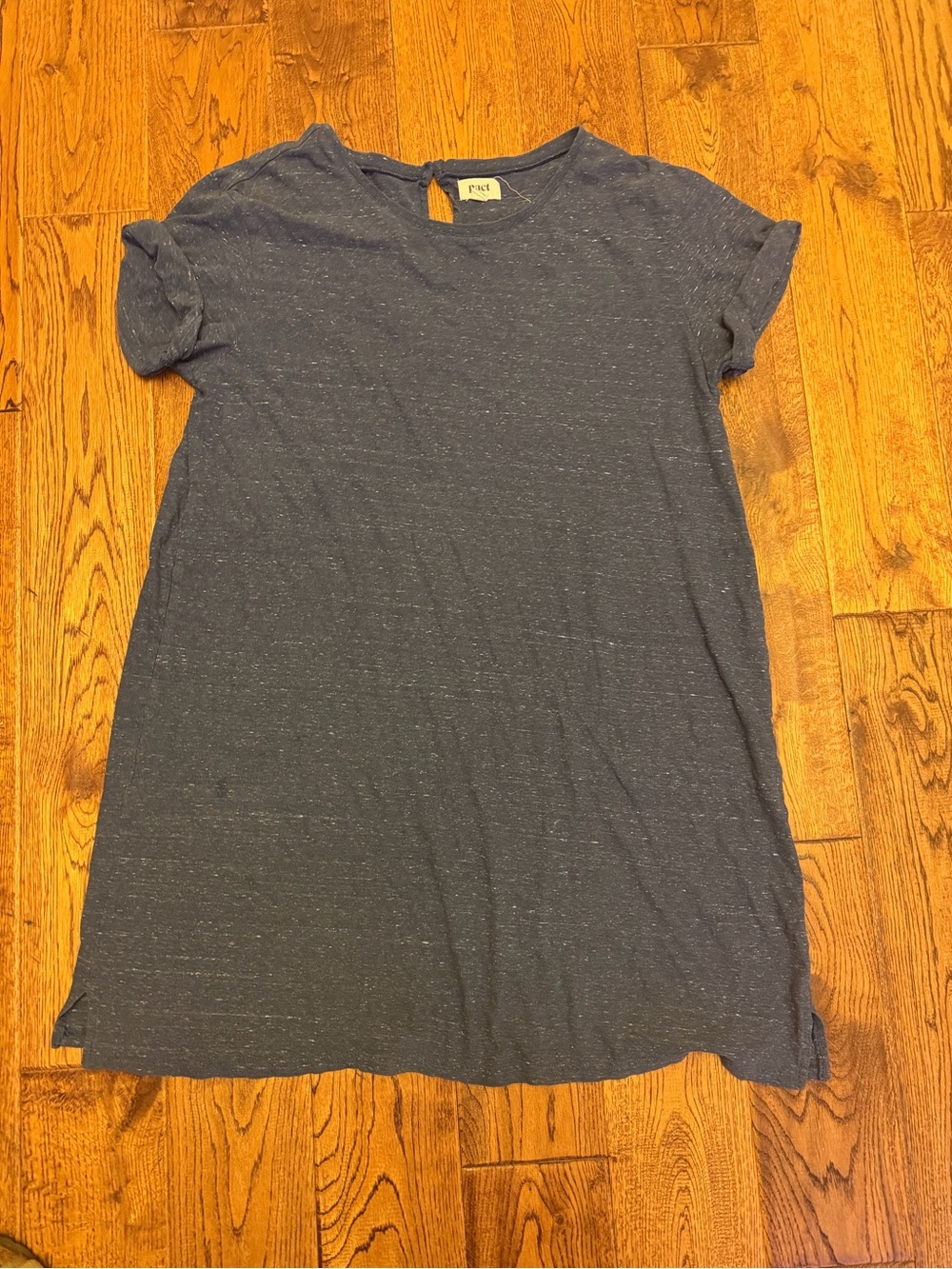 Pact Navy Blue T-Shirt XL no holes or stains smoke pet free home  organic cotton
